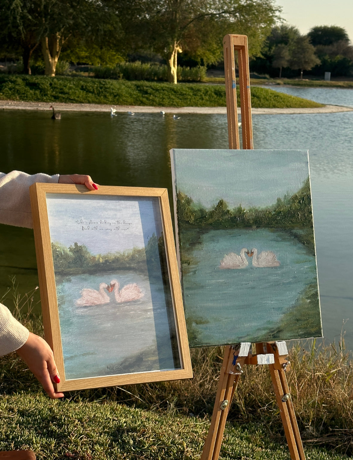 Sway Framed Painting 🦢