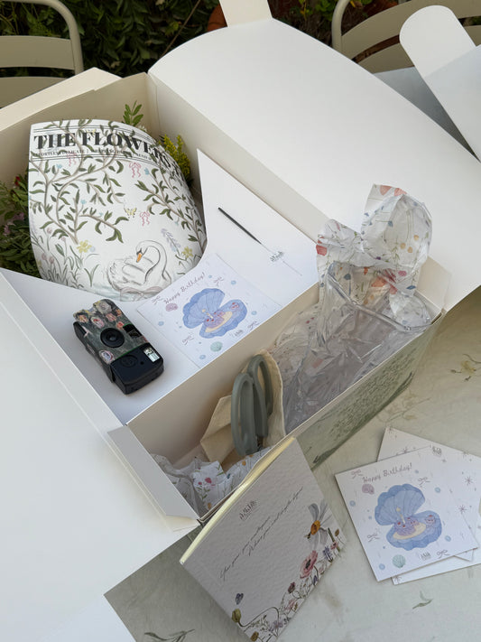 Delicate Birthday Box Full set 🦢
