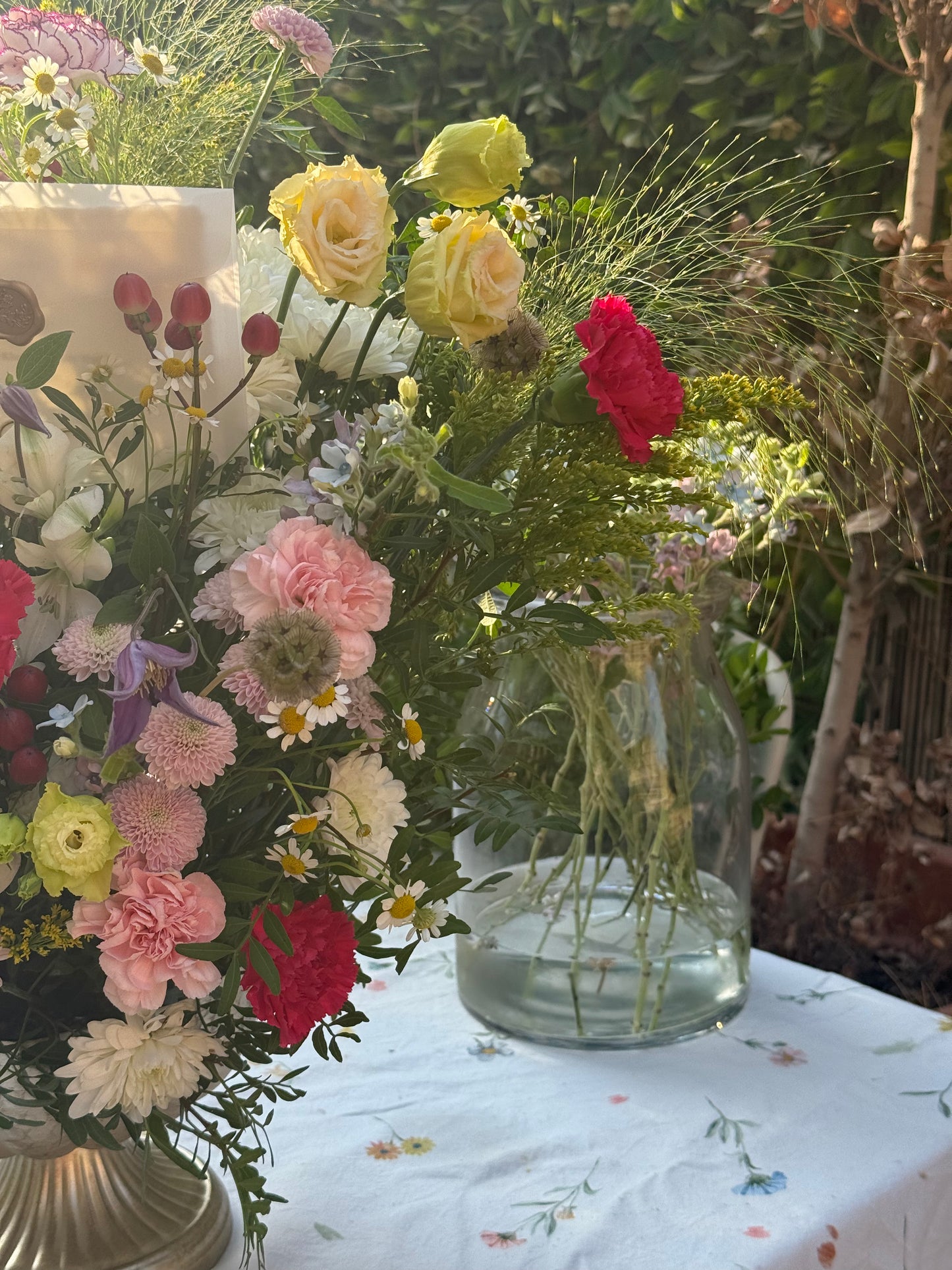Vintage floral arrangment Garden 🌺 ✨