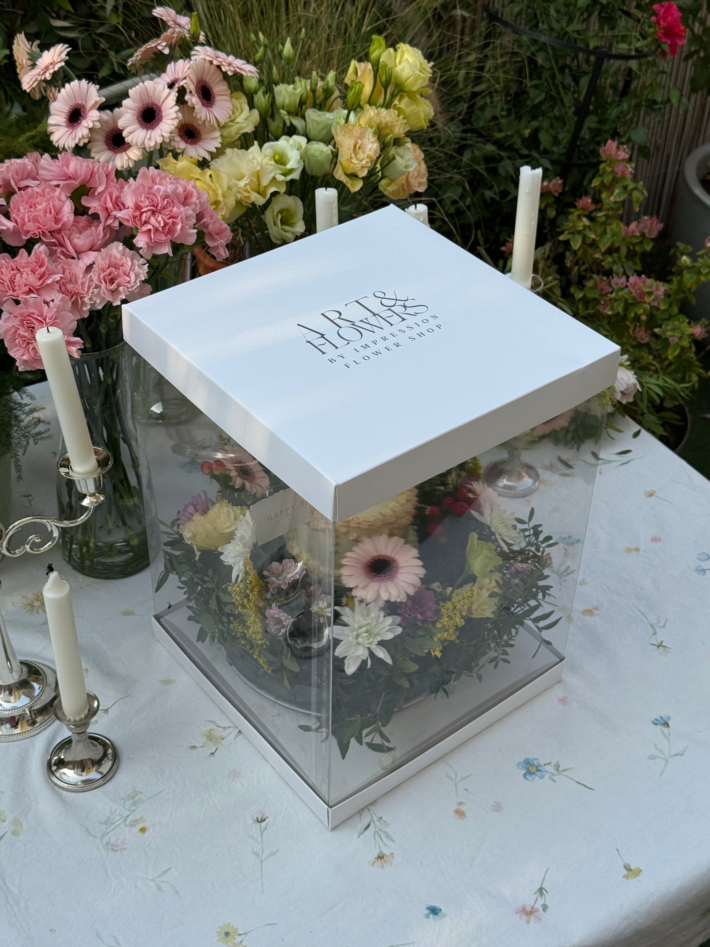 Floral arrangement in a box