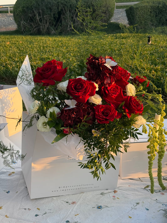Delicate RED ❤️  Flowers'N Bag