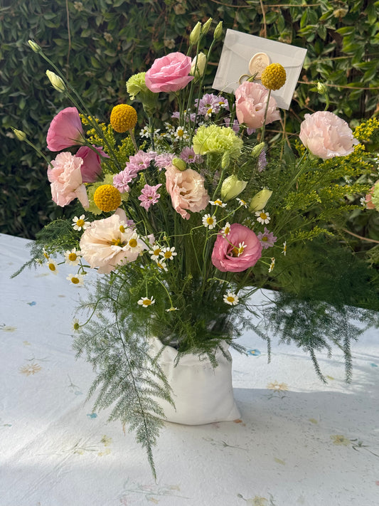 Meadow Dream arrangement 🌾