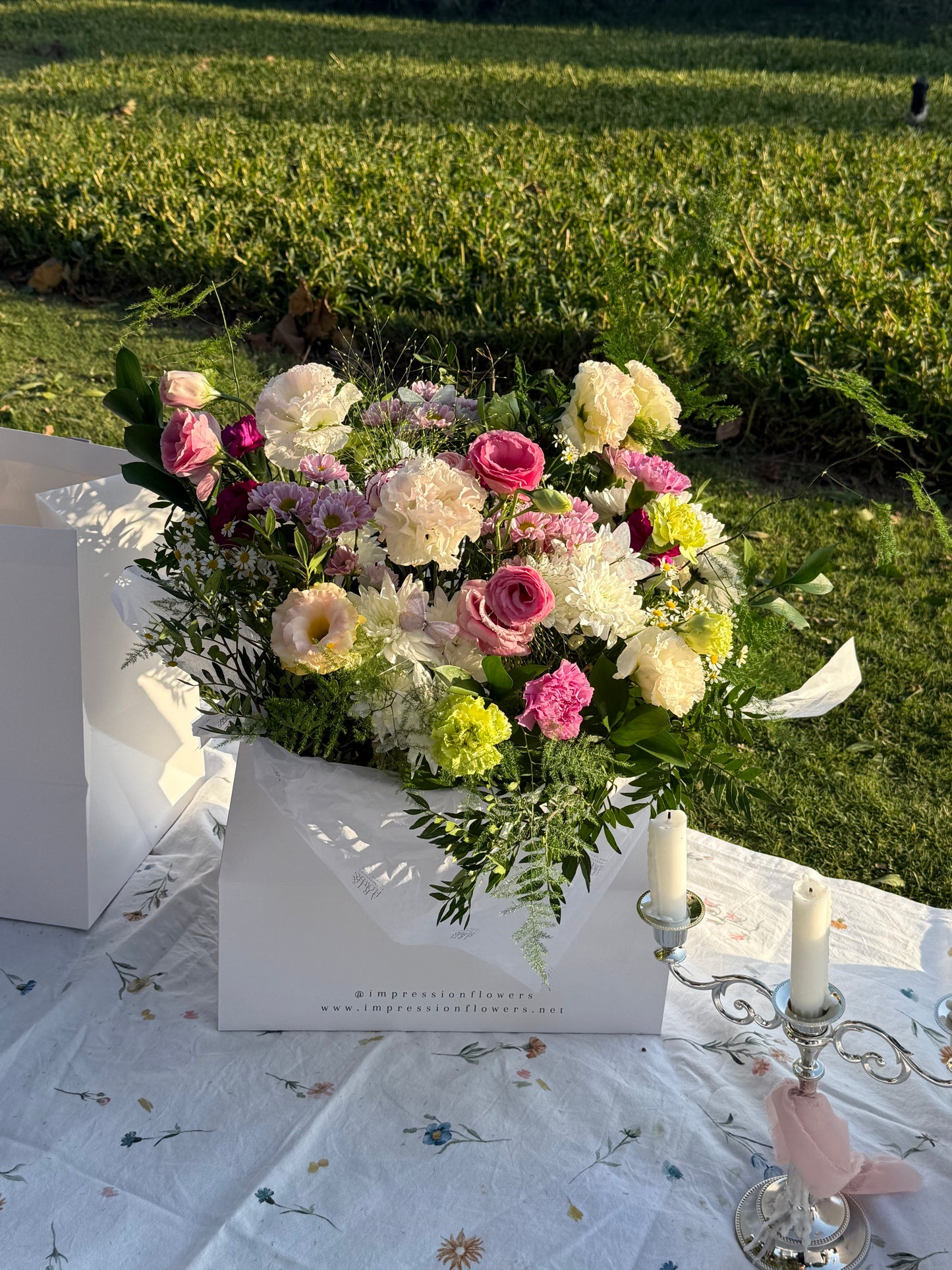 Delicate Pink 💗  Flowers'N Bag